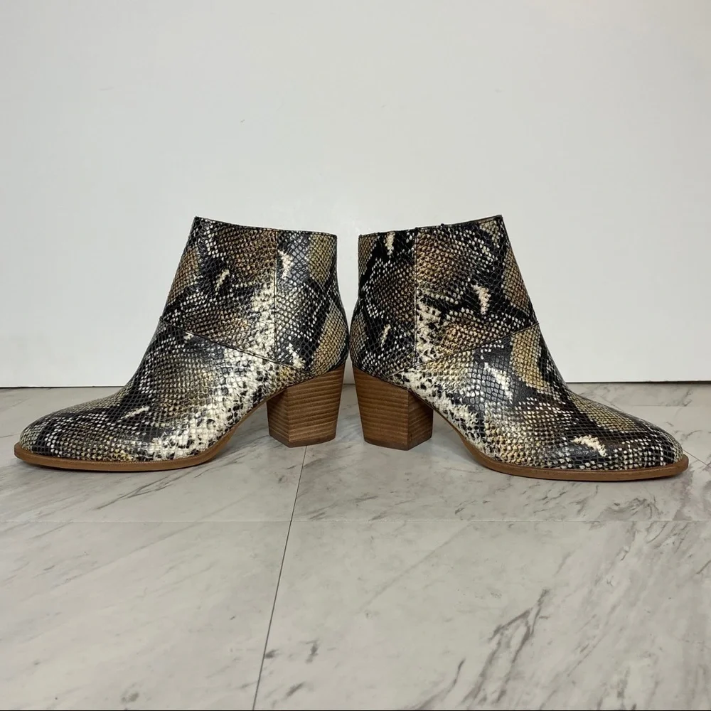 Madewell Rosie Snakeskin Print Heeled Booties 9